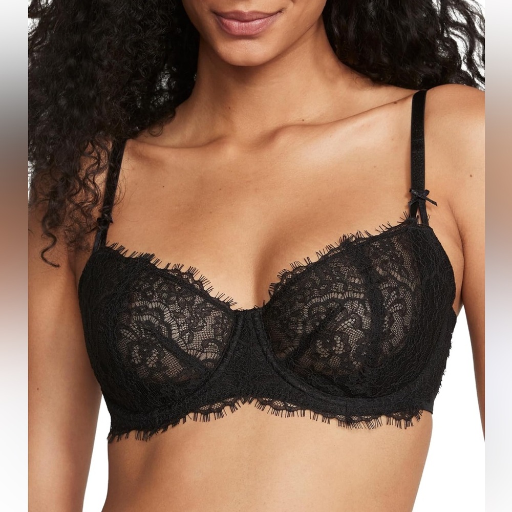 Victoria’s Secret Dream Angels Black Lace Underwire Bra 32D Sheer Lingerie